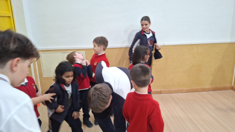 c6a15eea-0f21-4de4-9821-0a76a115863e