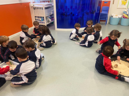 52b23ea3-cd09-4306-b9a1-e0ad69f72b50